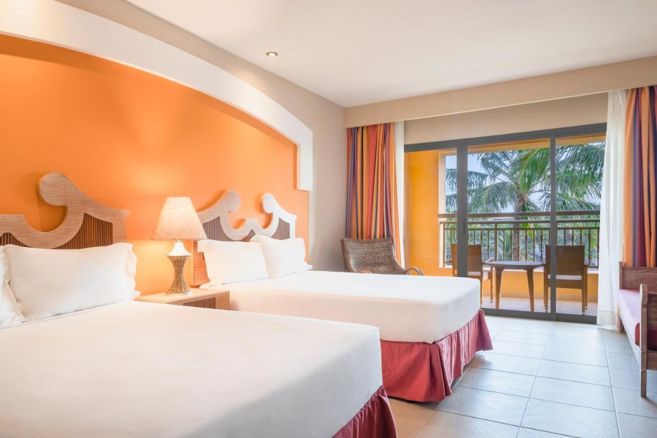 Premium Near Pool